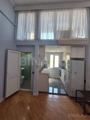 2 otaqlı Köhnə tikili, Sahil m., Bakı