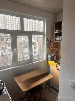 1 otaqlı Köhnə tikili, Elmlər Akademiyası m., Bakı