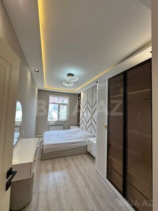 2 otaqlı Köhnə tikili, Memar Əcəmi m., Bakı