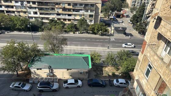 2 otaqlı Köhnə tikili, Xətai r., Bakı