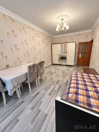 3 otaqlı Köhnə tikili, Xətai r., Bakı