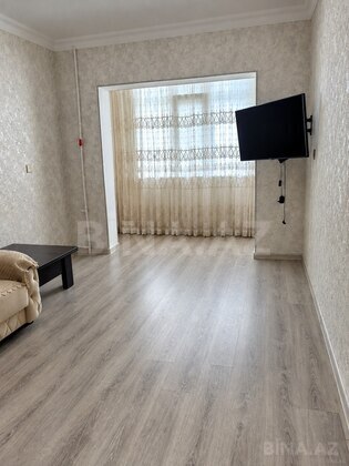 3 otaqlı Köhnə tikili, Xətai r., Bakı