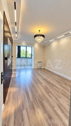 3 otaqlı Köhnə tikili, Gənclik m., Bakı
