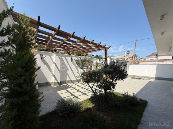 5 otaqlı Həyət evi/Bağ evi, Badamdar q., Bakı