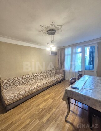 2 otaqlı Köhnə tikili, Elmlər Akademiyası m., Bakı