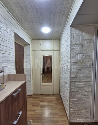 2 otaqlı Köhnə tikili, Elmlər Akademiyası m., Bakı