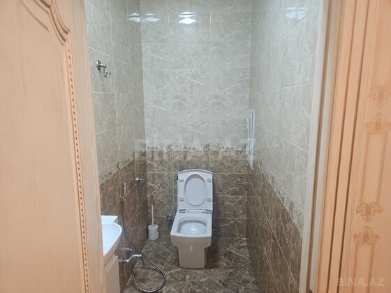3 otaqlı Yeni tikili, 8 Noyabr m., Bakı