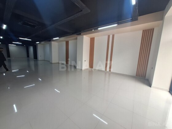 Obyekt 8 Noyabr m., Bakı