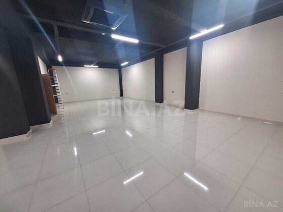 Obyekt 8 Noyabr m., Bakı