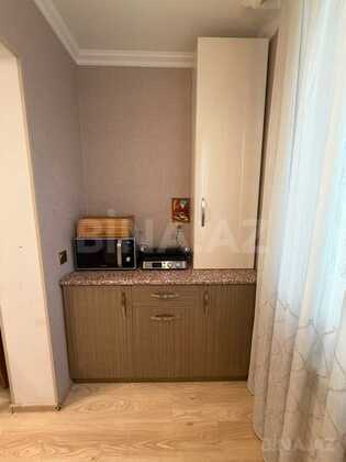 2 otaqlı Köhnə tikili, Azadlıq Prospekti m., Bakı