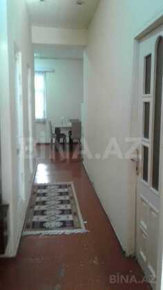 2 otaqlı Köhnə tikili, 28 May m., Bakı