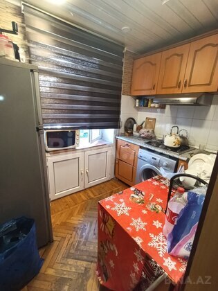 2 otaqlı Köhnə tikili, 20 Yanvar m., Bakı