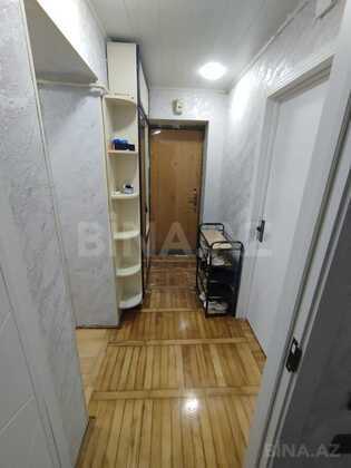 3 otaqlı Köhnə tikili, Həzi Aslanov m., Bakı