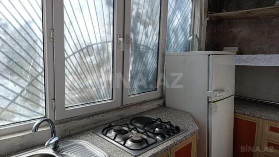 1 otaqlı Köhnə tikili, 7-ci mikrorayon q., Bakı