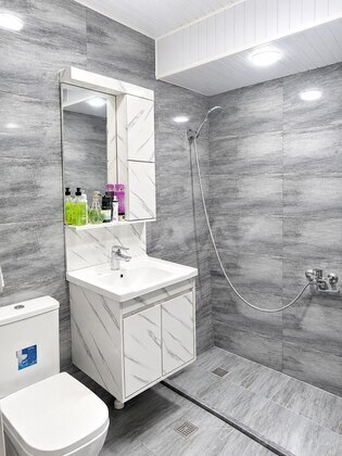 2 otaqlı Köhnə tikili, Köhnə Günəşli q., Bakı