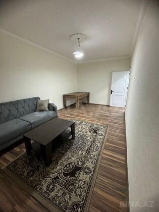 2 otaqlı Köhnə tikili, Xalqlar Dostluğu m., Bakı