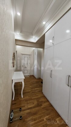 3 otaqlı Yeni tikili, Qara Qarayev m., Bakı