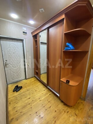4 otaqlı Köhnə tikili, İnşaatçılar m., Bakı