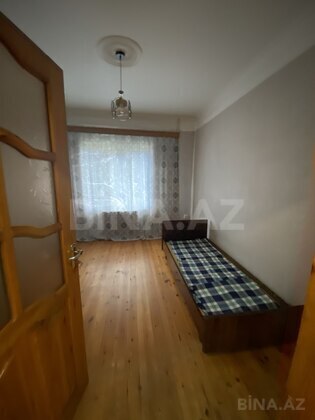 4 otaqlı Köhnə tikili, İnşaatçılar m., Bakı