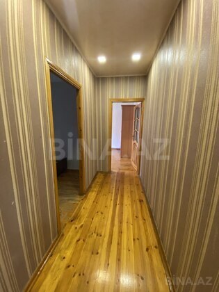 4 otaqlı Köhnə tikili, İnşaatçılar m., Bakı
