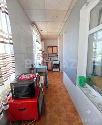 2 otaqlı Köhnə tikili, 8-ci kilometr q., Bakı