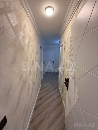 3 otaqlı Köhnə tikili, Neftçilər m., Bakı