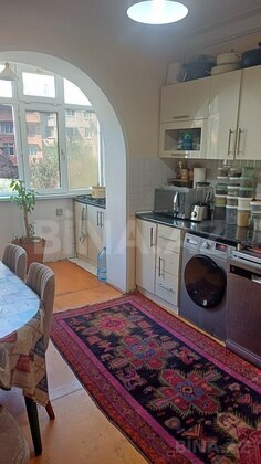 3 otaqlı Köhnə tikili, Əhmədli m., Bakı
