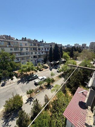 1 otaqlı Köhnə tikili, Bakıxanov q., Bakı