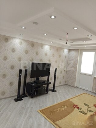 3 otaqlı Köhnə tikili, Sumqayıt