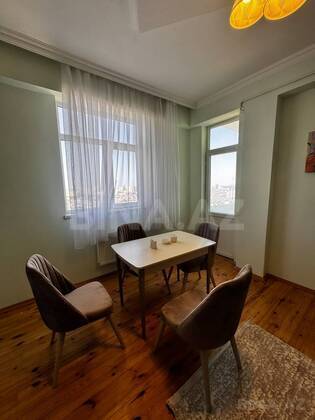 3 otaqlı Yeni tikili, Yeni Yasamal q., Bakı