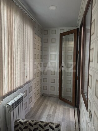 2 otaqlı Köhnə tikili, Memar Əcəmi m., Bakı