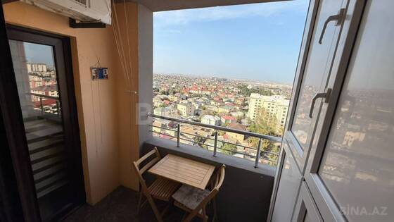 3 otaqlı Yeni tikili, 8-ci mikrorayon q., Bakı