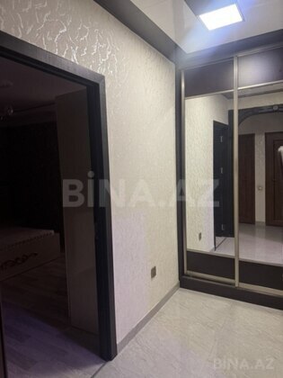 2 otaqlı Köhnə tikili, Memar Əcəmi m., Bakı