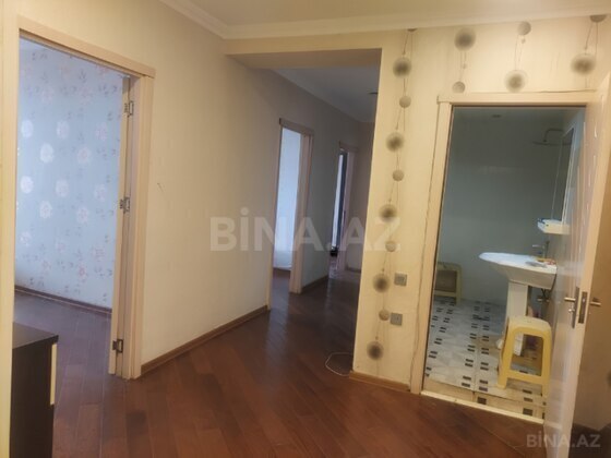3 otaqlı Yeni tikili, İnşaatçılar m., Bakı