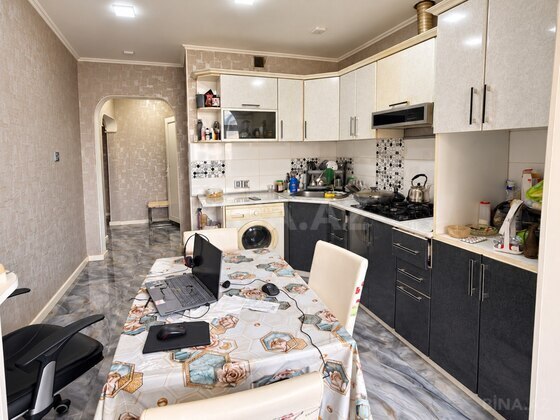 3 otaqlı Köhnə tikili, Azadlıq Prospekti m., Bakı