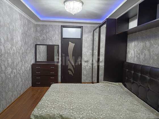 2 otaqlı Köhnə tikili, Bakıxanov q., Bakı