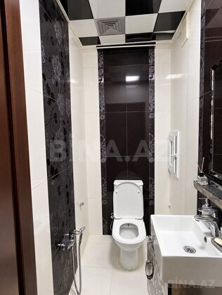 3 otaqlı Yeni tikili, İnşaatçılar m., Bakı