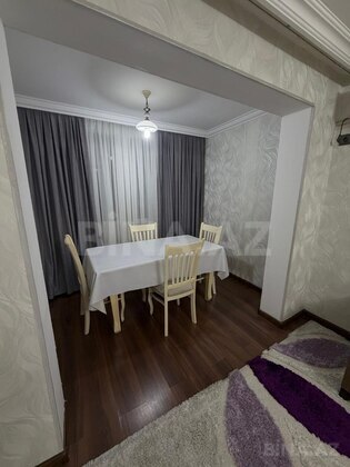 2 otaqlı Köhnə tikili, Xalqlar Dostluğu m., Bakı