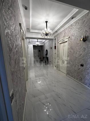 4 otaqlı Yeni tikili, Ağ şəhər q., Bakı