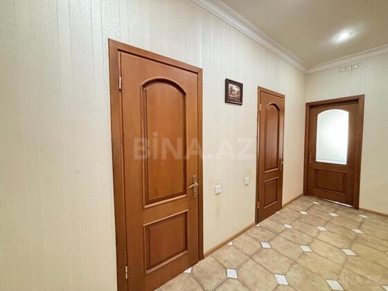 3 otaqlı Yeni tikili, Nizami m., Bakı
