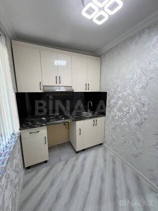 2 otaqlı Köhnə tikili, Neftçilər m., Bakı