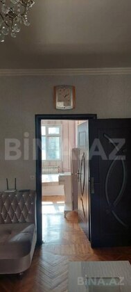 2 otaqlı Köhnə tikili, Memar Əcəmi m., Bakı
