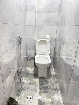 2 otaqlı Köhnə tikili, Xalqlar Dostluğu m., Bakı