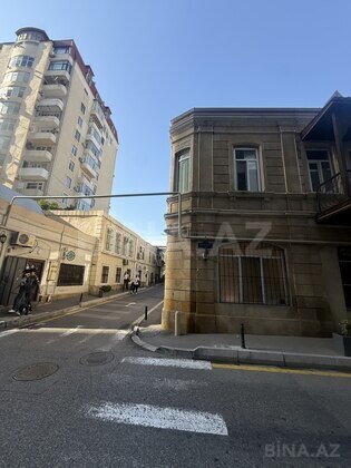 3 otaqlı Yeni tikili, Sahil m., Bakı