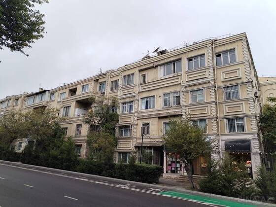 3 otaqlı Köhnə tikili, Nərimanov r., Bakı