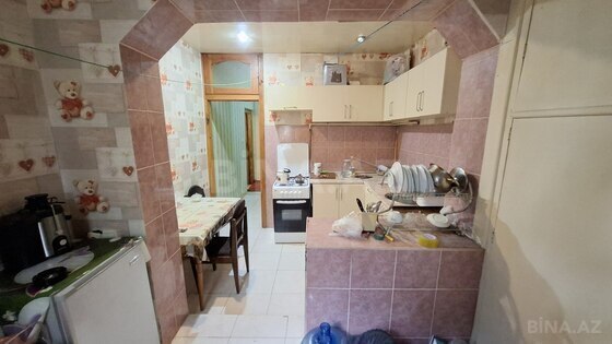 2 otaqlı Köhnə tikili, Azadlıq Prospekti m., Bakı