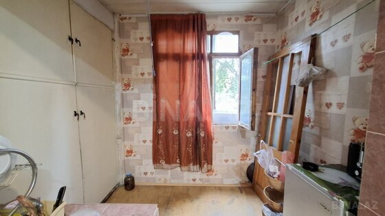 2 otaqlı Köhnə tikili, Azadlıq Prospekti m., Bakı