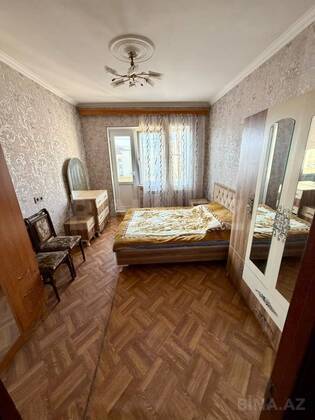 2 otaqlı Köhnə tikili, Bakıxanov q., Bakı