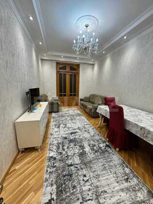 3 otaqlı Köhnə tikili, 28 May m., Bakı