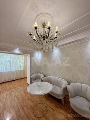 2 otaqlı Köhnə tikili, İnşaatçılar m., Bakı